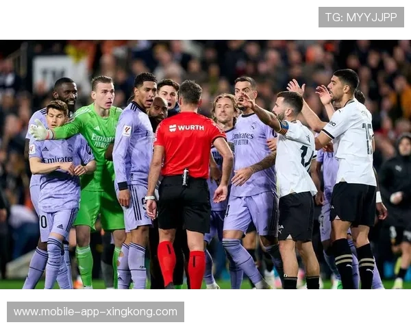 伤停补时破门被VAR取消,全队集体崩溃