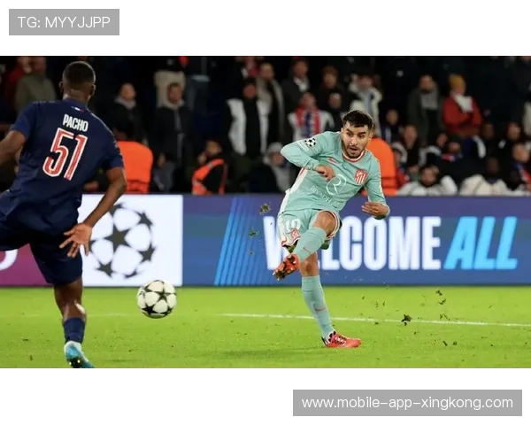 马竞整体推进稳定,莫利纳把握传球路线精准